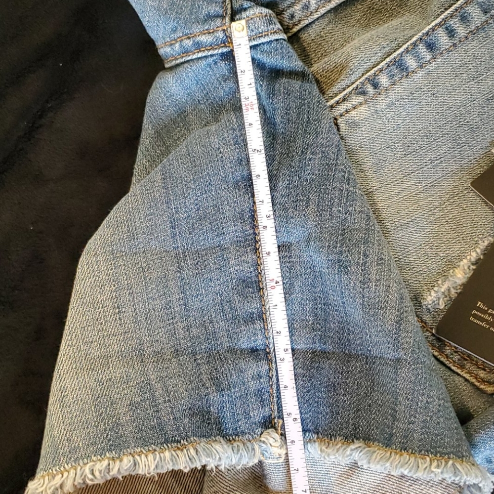 Rock & Republic shorts - Picture 3 of 5